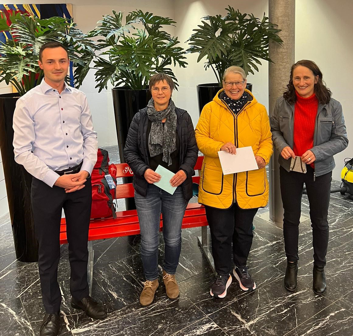 Newsbild Kreditkartenpromo 2023 Gewinnerinnen